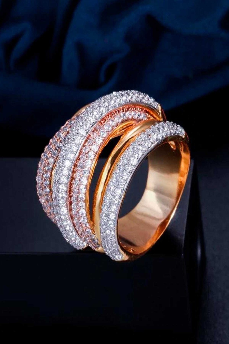 Accesorios Fetiche Suances | Anillo Twisted Circonitas