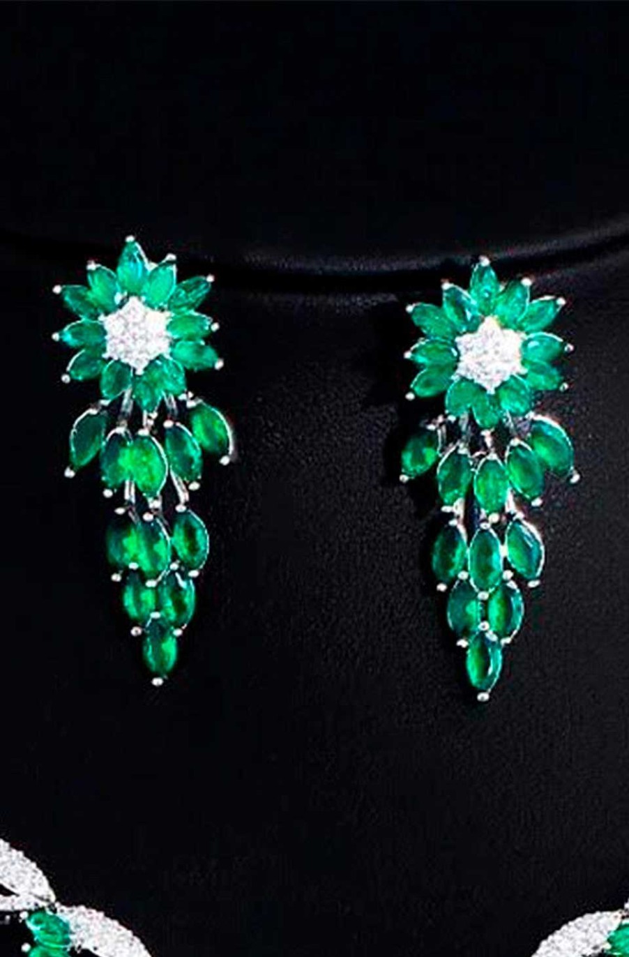 Accesorios Fetiche Suances | Pendientes Flor Y Lagrimas Verde Esmeralda