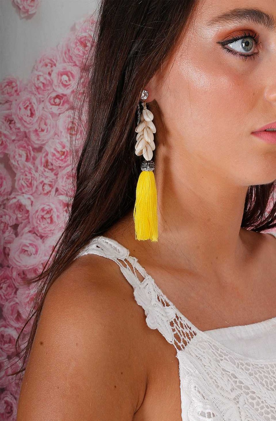 Accesorios Fetiche Suances | Pendientes Conchas Borla Amarilla