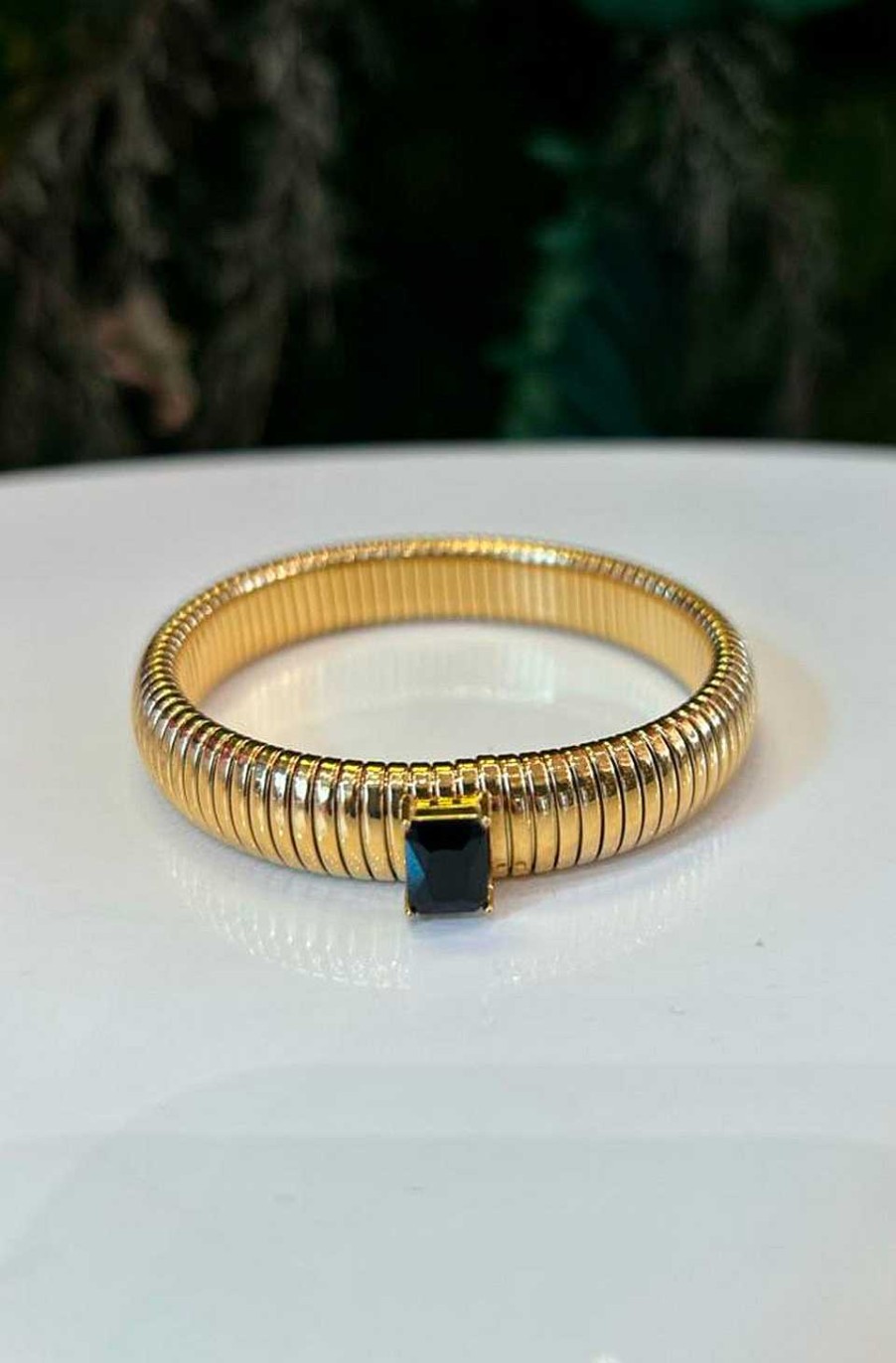 Accesorios Fetiche Suances | Pulsera Dorada Piedra Negra