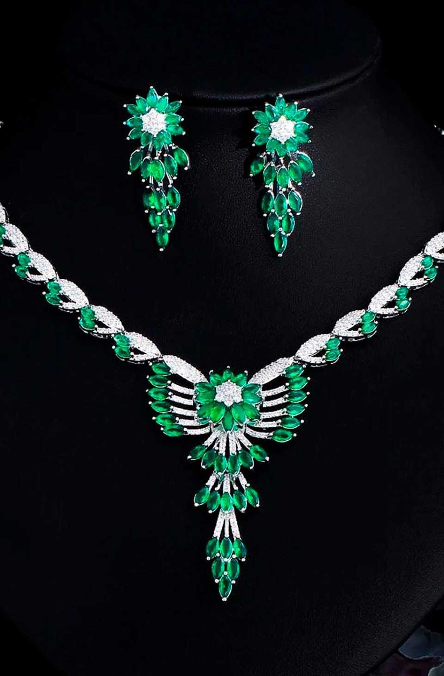 Accesorios Fetiche Suances | Pendientes Flor Y Lagrimas Verde Esmeralda