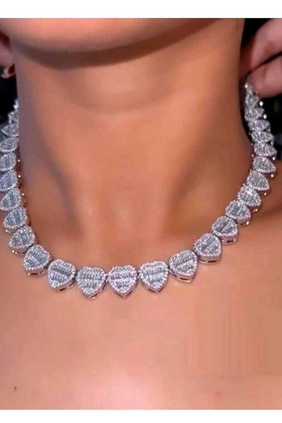 Accesorios Fetiche Suances | Collar Corazones Diamantes